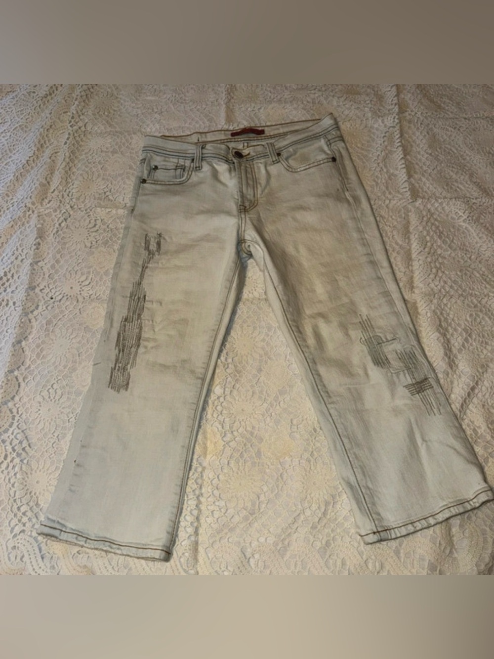 Vigoss women's juniors size 7/8, capri length jeans